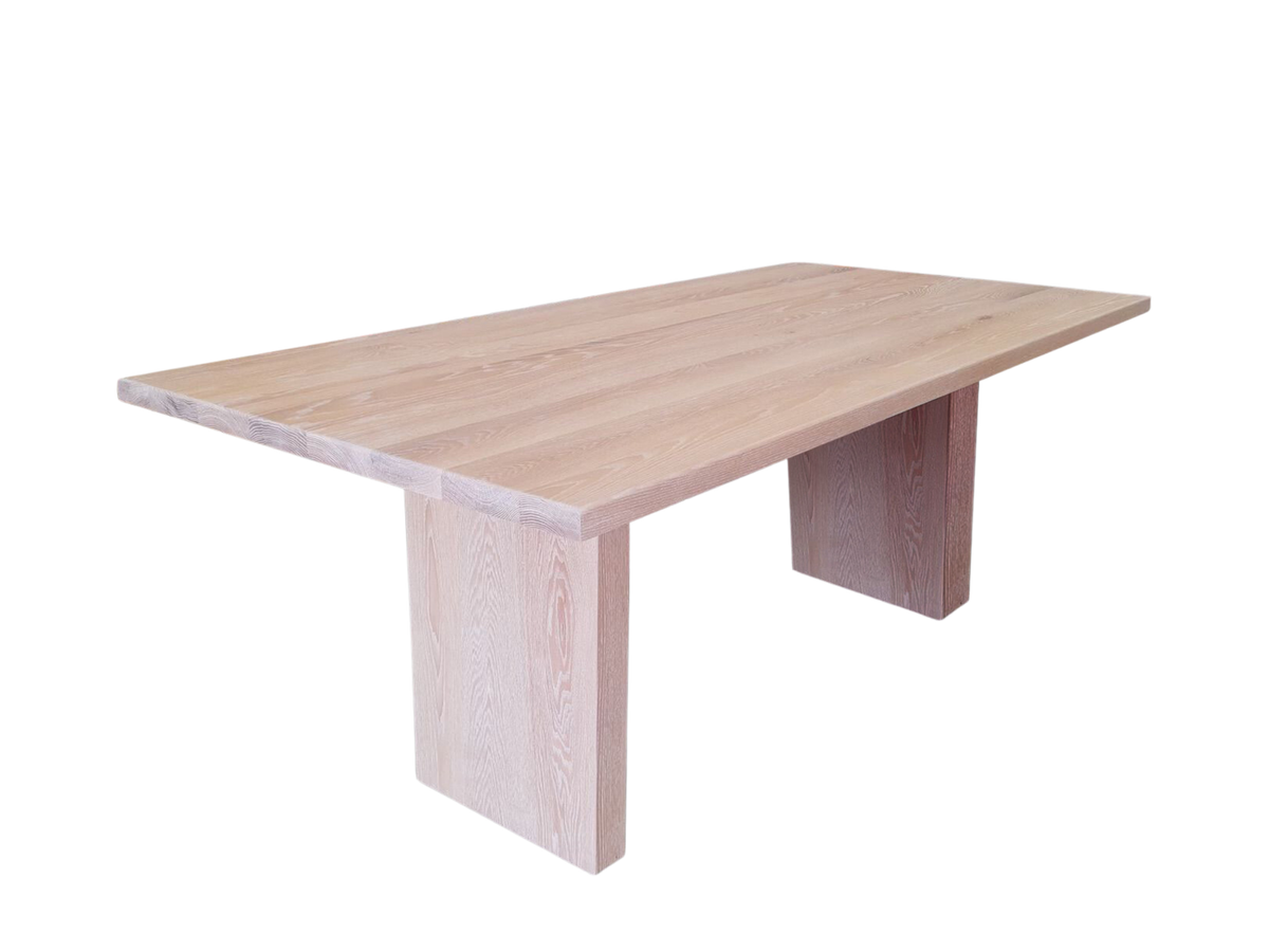 KUMO Dining Table Customizable Hardwood Furniture Made in Québec ref.