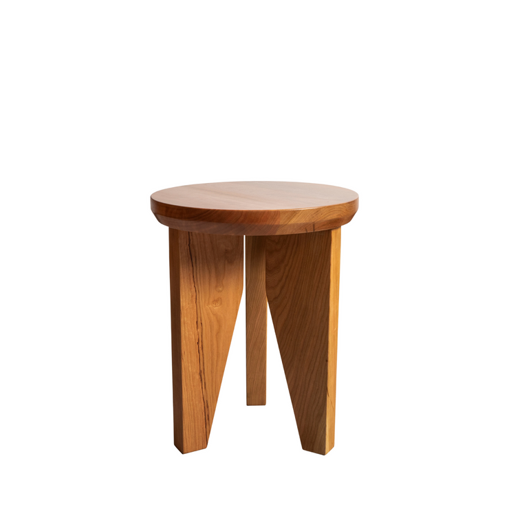 Tres End Table in beautiful white oak finish, featuring three asymmetrical legs, perfect for small spaces